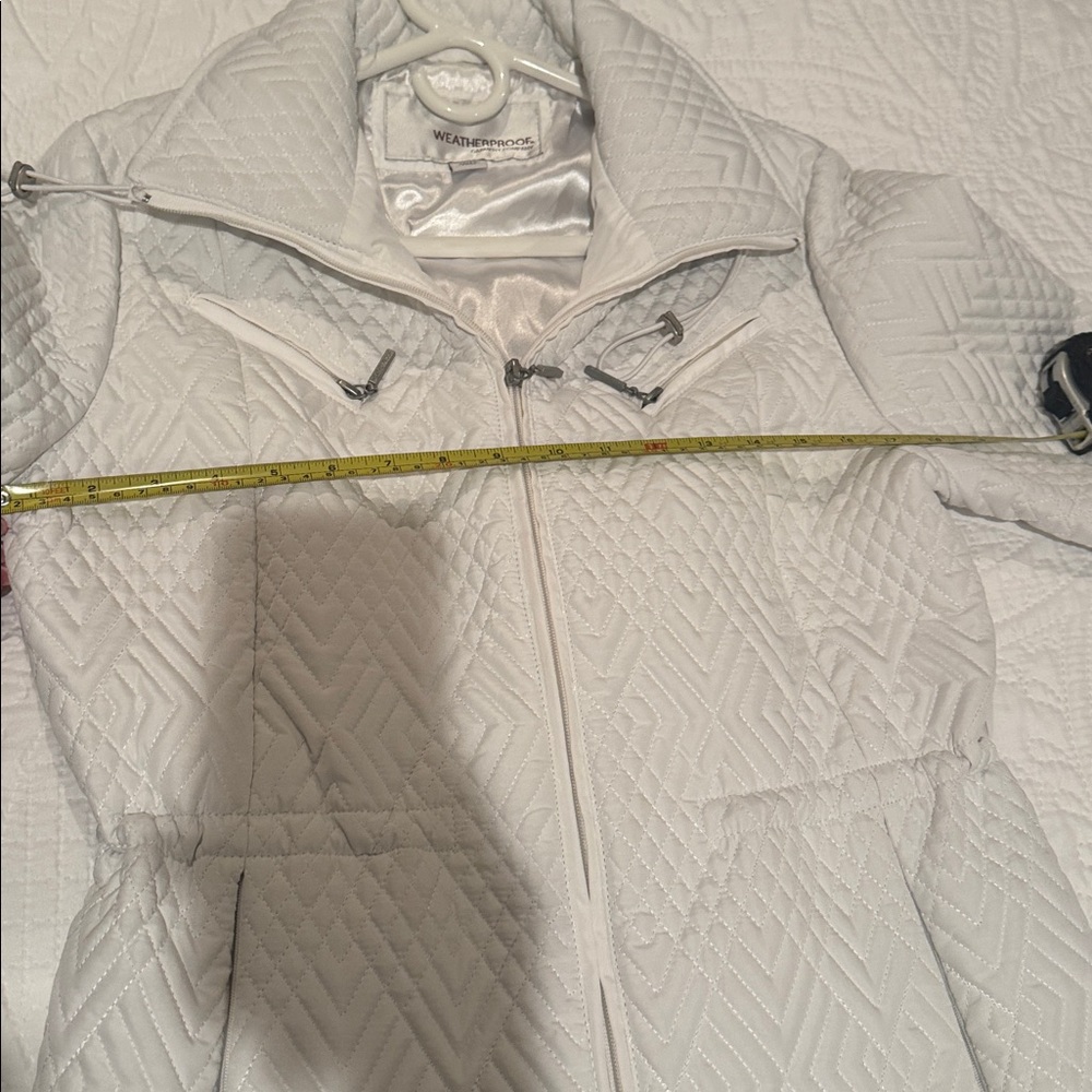 Jacket - Picture 9 of 12